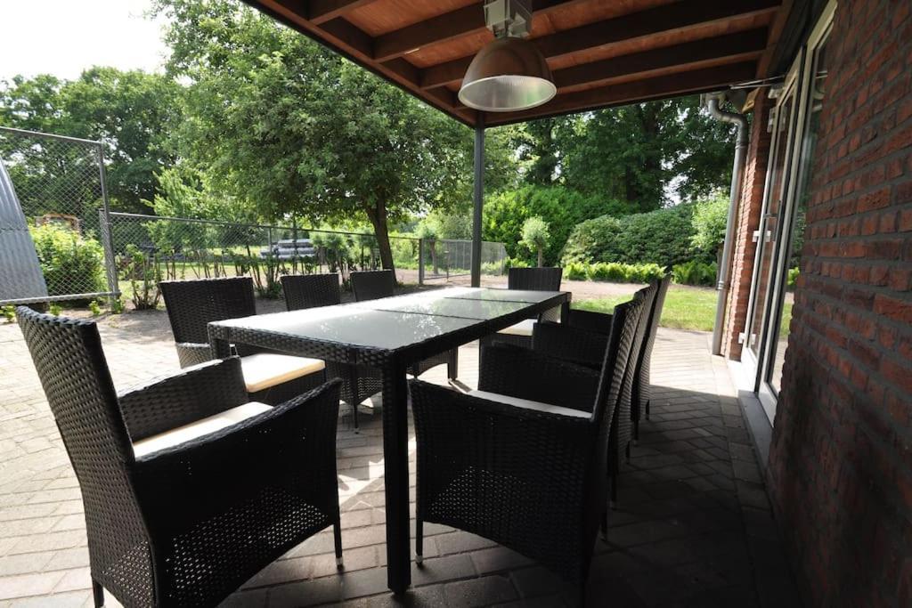 Vakantiewoning Nabij Toverland Griendtsveen Exterior photo